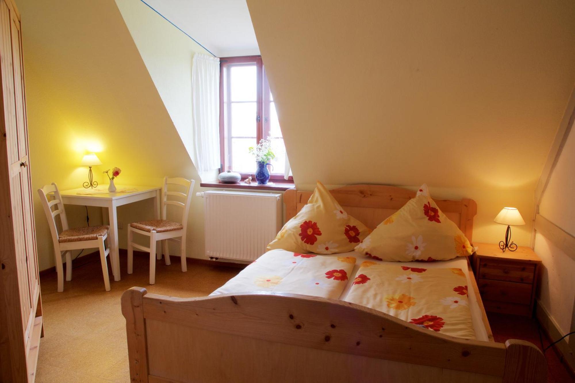 Rittergut Nickelsdorf Hotell Exteriör bild